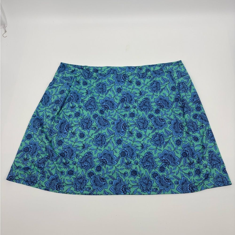 J. Jill | fit performance Floral Blue and Green Women's Skort